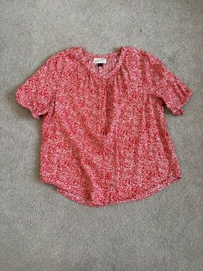 Universal Thread Red Floral Short-Sleeve Blouse